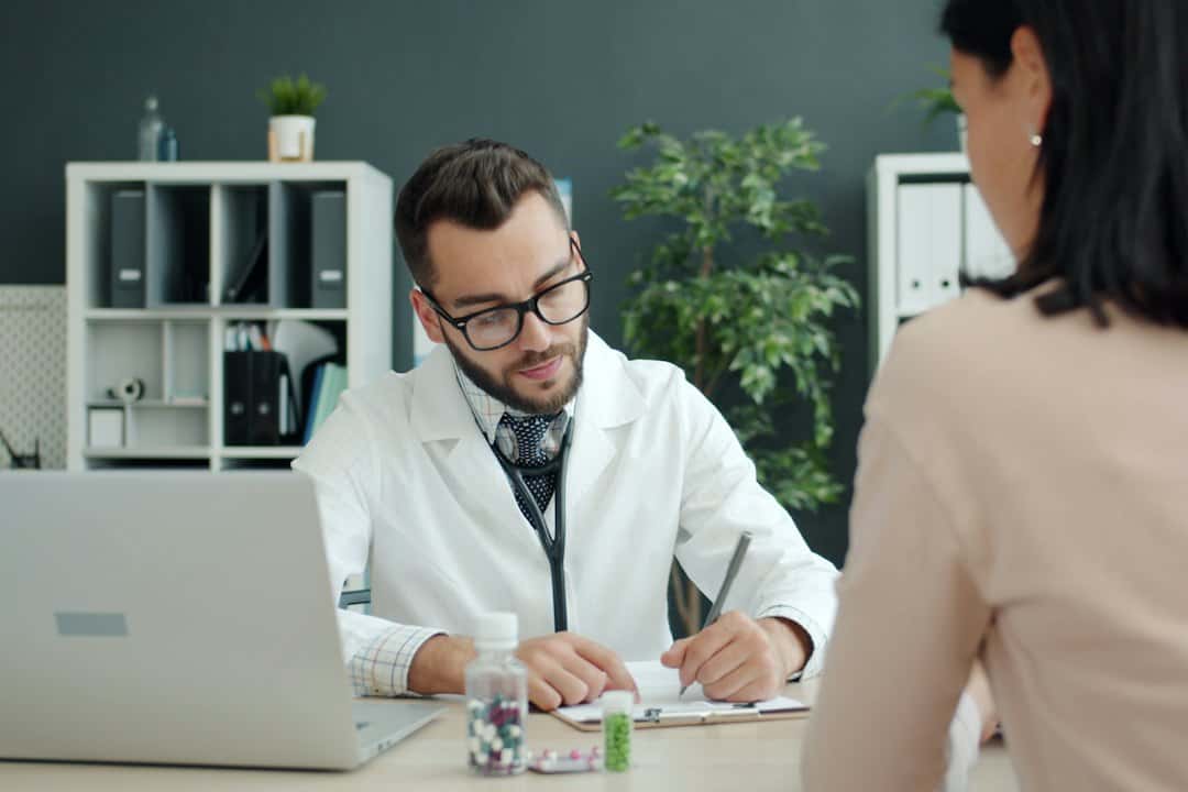 Krankenversicherung für Studierende in Deutschland: EHIC und Befreiung für EU-Studierende, gesetzliche Versicherung für alle anderen