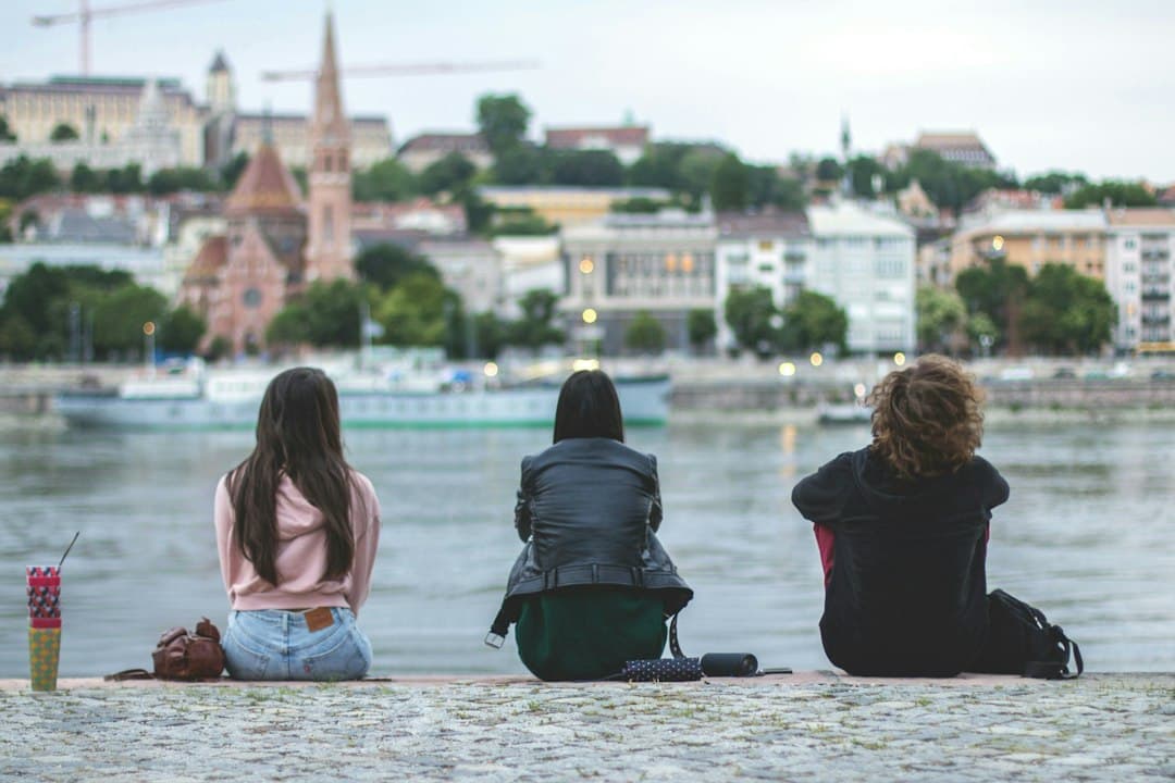 Erasmus-Gruppe in Bordeaux: WhatsApp, ESN, Events – wo du die anderen Erasmus-Studierenden triffst